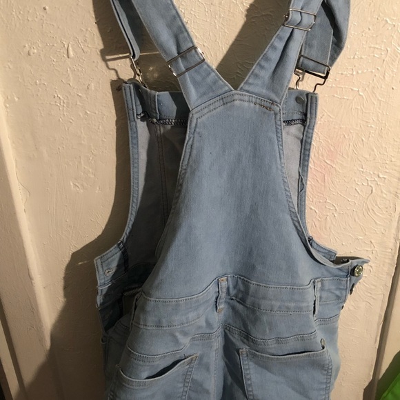 Overalls - Picture 2 of 3